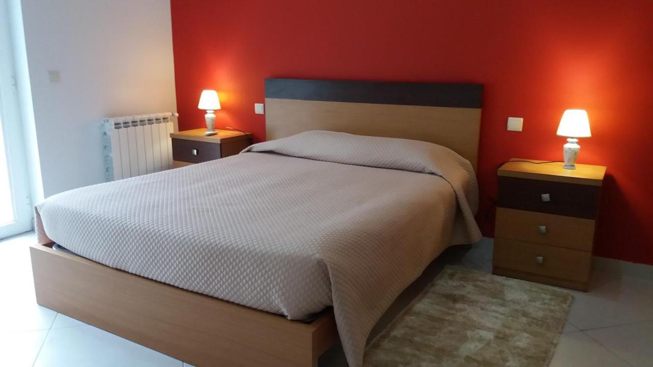 Funileiro, Apartamentos E Quartos Amares Εξωτερικό φωτογραφία