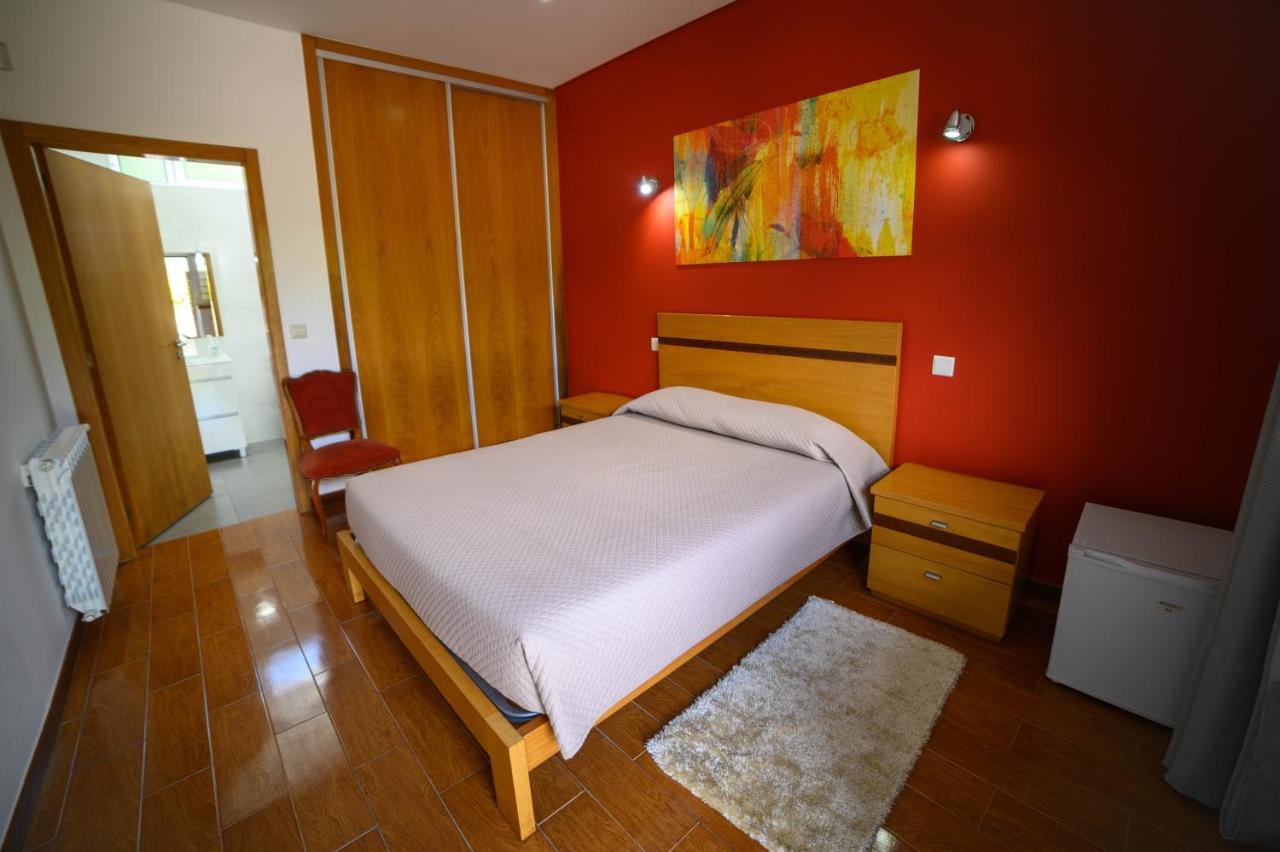 Funileiro, Apartamentos E Quartos Amares Εξωτερικό φωτογραφία