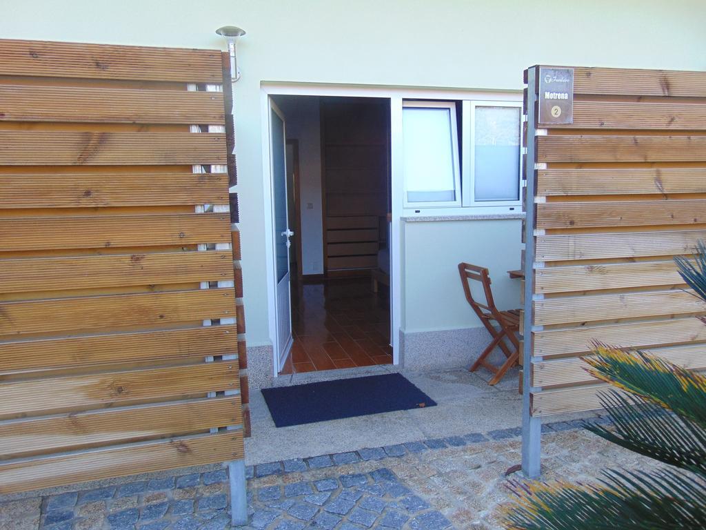 Funileiro, Apartamentos E Quartos Amares Εξωτερικό φωτογραφία